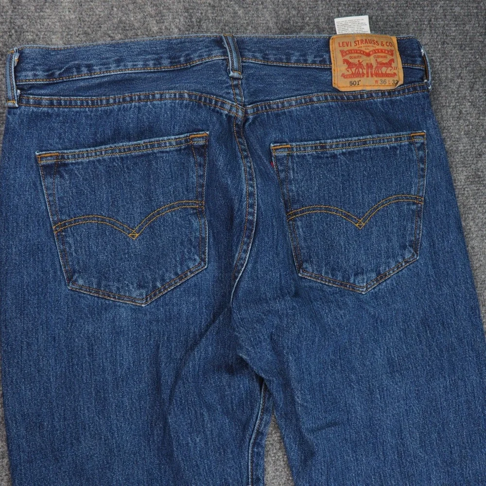 Levi's 501 Jeans Mens 36x32 Blue Solid Straight Leg Button Fly Classic Denim